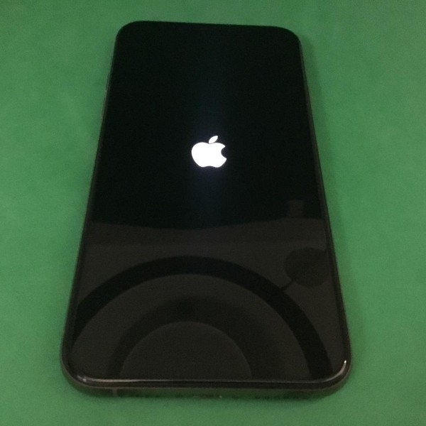 Apple iPhone Xs - Unlocked, 512 GB, Gold, A1920