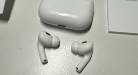 Used
													Apple AirPods Pro 2nd Gen - USB-C, photo 2 of 3