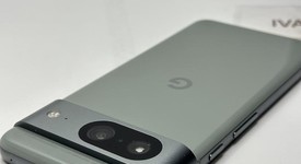 Good
													Google Pixel 8 - Unlocked, Hazel, 128 GB, 8 GB, G9BQD, Sub-6 5G, photo 3 of 6