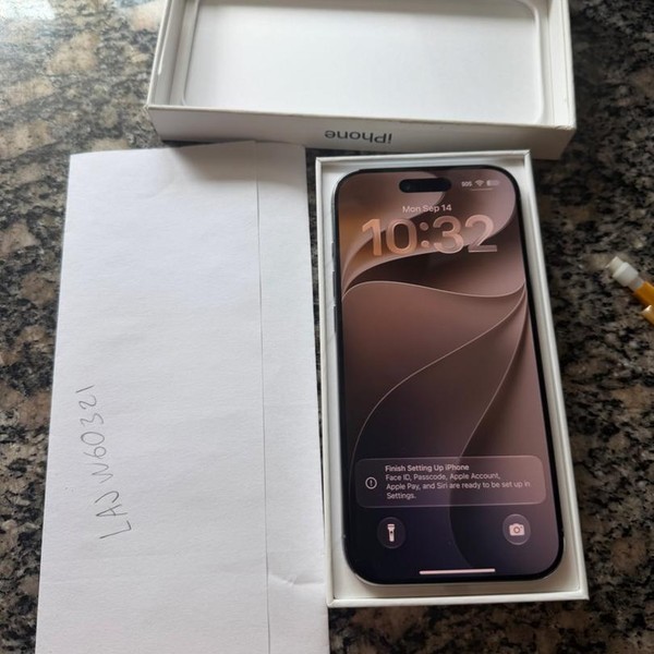 Apple iPhone Air - Straight Talk, 256 GB, Sky Blue, A3260