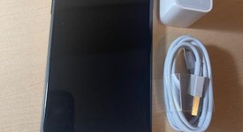 Good
													Apple iPhone 8 - Unlocked, Gray, 64 GB, A1863, photo 3 of 9