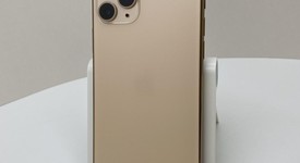 Good
													Apple iPhone 11 Pro - Unlocked, Gold, 256 GB, A2160, photo 3 of 5