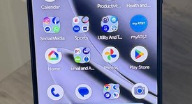 Mint
													Google Pixel 10 Pro XL - Unlocked, Obsidian, 512 GB, GUL82, photo 4 of 14