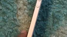 Good
													Apple iPhone SE 1st Gen 2016 - Unlocked, Rose Gold, 128 GB, A1662, photo 3 of 7