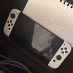 Mint Nintendo Switch - OLED - 64 GB, White