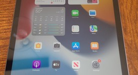 Good
													Apple iPad 8th Gen - Wi-Fi, Gray, 32 GB, A2270, photo 1 of 14