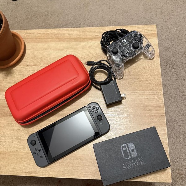 Nintendo Switch - 32 GB, Grey