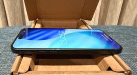 Mint
													Apple iPhone 15 Plus - Unlocked, Black, 128 GB, A2847, photo 4 of 7