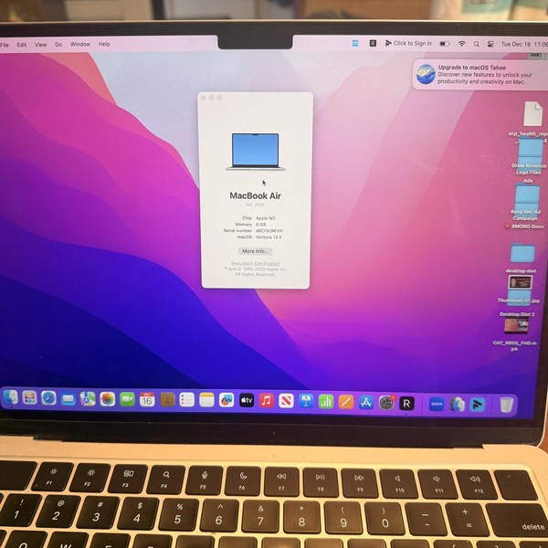 MacBook Air 2022 (M2) - 13 inch - 512 GB, Silver, 8 GB, Apple M2