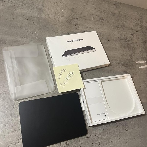 Apple Magic Trackpad - Black