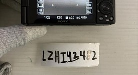 Mint
													Sony ZV-1F - Black, photo 3 of 5