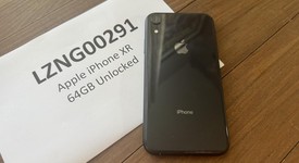 Good
													Apple iPhone Xr - Unlocked, Black, 64 GB, A1984, photo 3 of 5