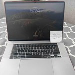 Good MacBook Pro 2019 - 16 inch - 512 GB, Silver, 16 GB, Intel Core i7