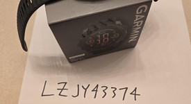 Mint
													Garmin Fenix 8 - Carbon, AMOLED, photo 3 of 4