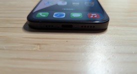 Mint
													Apple iPhone 15 - Unlocked, Black, 128 GB, A2846, photo 3 of 10