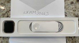 Mint
													Apple Watch Series 6 44mm - Unlocked, Gold, A2294 - Cellular, Stainless Steel, photo 1 of 15