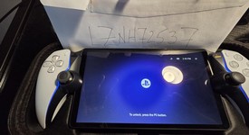 Mint
													PlayStation Portal Remote Player - White, photo 1 of 17