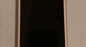 Good
													Apple iPhone 7 - Unlocked, Rose Gold, 128 GB, A1778, GSM, photo 3 of 6