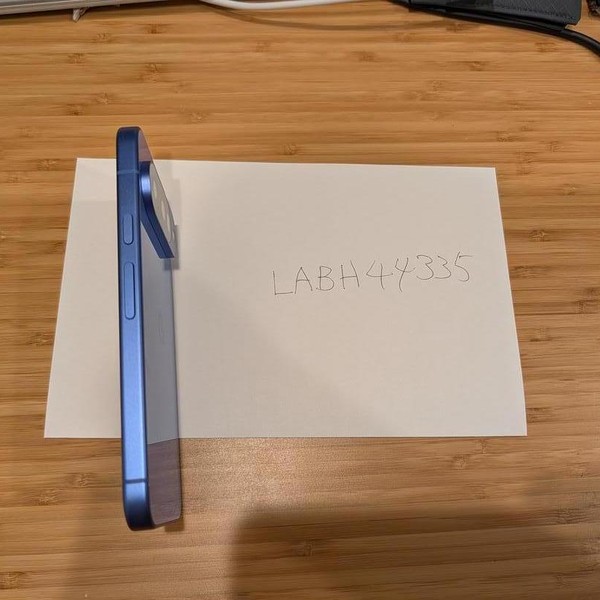 Google Pixel 10 - Unlocked, 256 GB, Indigo, GLBW0