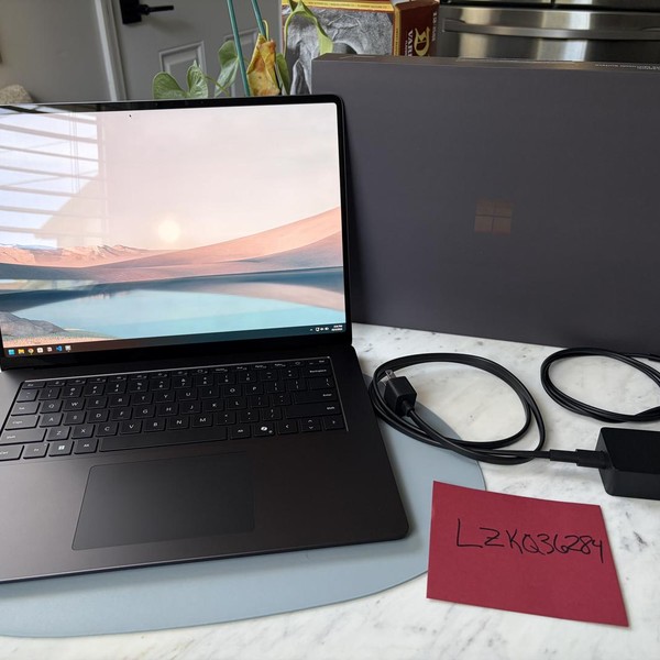 Microsoft Surface Laptop 7 - 1 TB, Black, 32 GB, Snapdragon X Elite, 15 inch