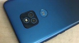 Mint
													Moto G Play 2021 - Metro by T-Mobile, Blue, 32 GB, 3 GB, photo 3 of 7