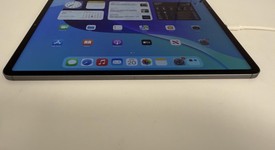 Good
													Apple iPad Pro 12.9" 6th Gen 2022 - Unlocked, Gray, 512 GB, photo 2 of 6