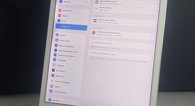 Fair
													Apple iPad Pro 12.9" 2nd Gen 2017 - Wi-Fi, Silver, 256 GB, photo 3 of 17