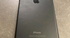 Good
													Apple iPhone 7 Plus - Unlocked, Black, 32 GB, A1661, photo 3 of 7