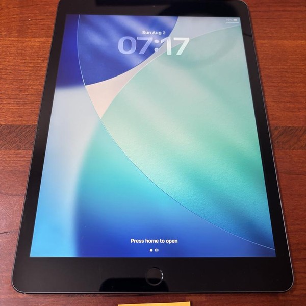 Apple iPad (8th Gen) - Wi-Fi, 128 GB, Gray, A2270