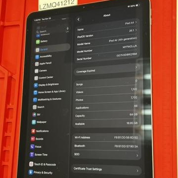 Apple iPad Air 4th Gen - Wi-Fi, 64 GB, Gray, A2316