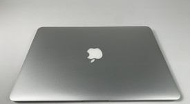 Good
													MacBook Air 2015 - 13" - Silver, 128 GB, 4 GB, photo 5 of 7