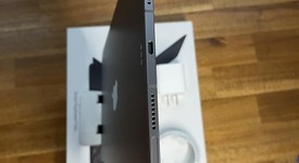 Good
													Apple iPad Pro 11" 4th Gen 2022 - Unlocked, Gray, 256 GB, photo 5 of 8