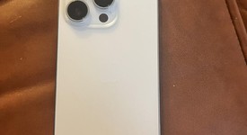 Good
													Apple iPhone 14 Pro - AT&T, Silver, 256 GB, A2650, photo 6 of 6