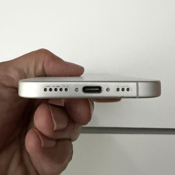 Apple iPhone 17 - T-Mobile, 256 GB, White, A3258