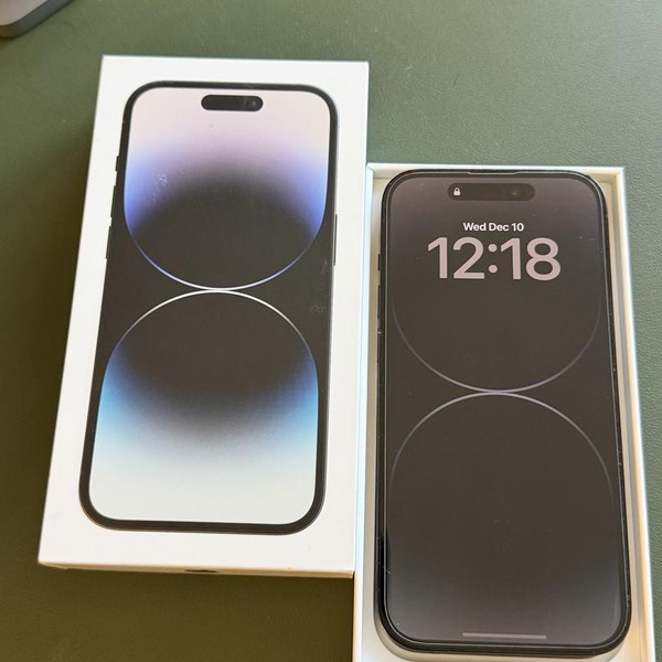 Apple iPhone 14 Pro - Unlocked, 256 GB, Black, A2650