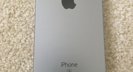 Good
													Apple iPhone SE 1st Gen 2016 - Unlocked, Grey, 16 GB, A1662, photo 5 of 8