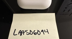 Used
													Apple AirPods Pro - MagSafe Case, photo 1 of 4
