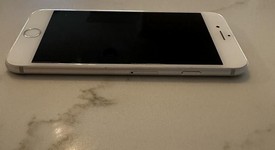 Good
													Apple iPhone 6S - Verizon, Silver, 16 GB, A1688, photo 5 of 9