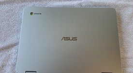 Good
													Asus Chromebook Flip C302 - Silver, 64 GB, 4 GB, photo 1 of 6