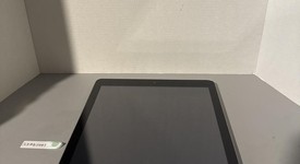 Fair
													Apple iPad 6th Gen - Wi-Fi, Gray, 32 GB, A1893, photo 2 of 6