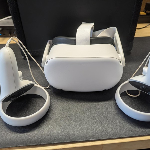 Meta Quest 2 - 64 GB