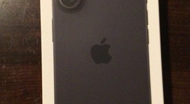New
													Apple iPhone 16 - Verizon, Black, 128 GB, A3081, photo 2 of 4