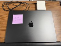 MacBook Pro 2024 - 16"