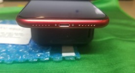 Fair
													Apple iPhone Xr - AT&T, Black, 64 GB, A1984, photo 2 of 7