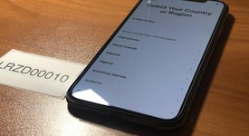 Mint
													Apple iPhone Xs - Unlocked, Gray, 256 GB, A1920, photo 5 of 7