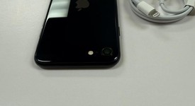 Mint
													Apple iPhone SE 3rd Gen 2022 - Unlocked, Midnight, 64 GB, A2595, photo 5 of 7