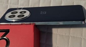 Mint
													OnePlus 13 - Unlocked, Midnight Ocean, 512 GB, 16 GB, photo 4 of 9