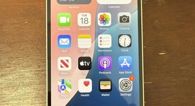 Mint
													Apple iPhone 13 - Unlocked, Starlight, 128 GB, A2482, photo 2 of 16