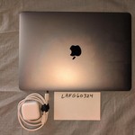 Good MacBook Pro 2019 - 13 inch - 256 GB, Silver, 8 GB, Intel Core i5