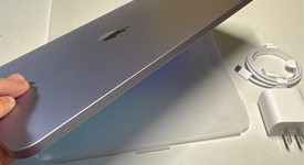 Mint
													Apple iPad Air 13" (M3) 2025 - Wi-Fi, Purple, 128 GB, photo 4 of 6